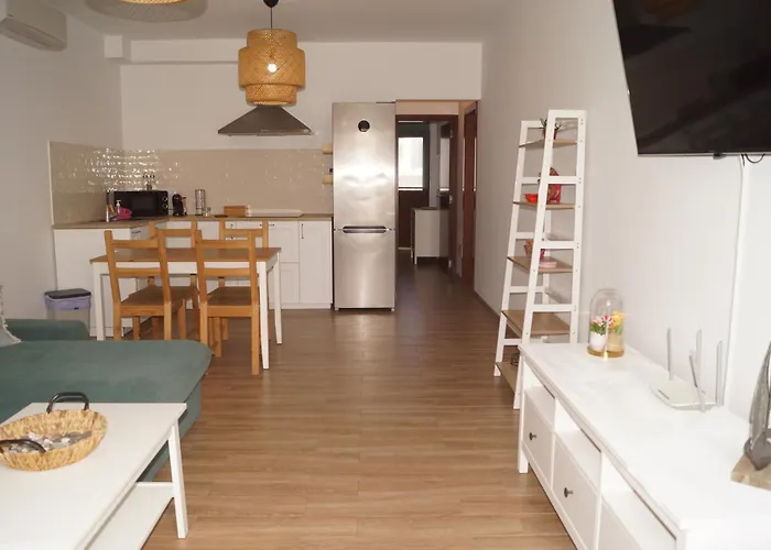 Casa Amara Y Julia Apartman *